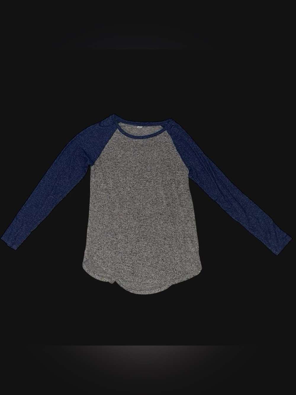 Old Navy Heather Gray Body with Navy Trim Raglan Tee